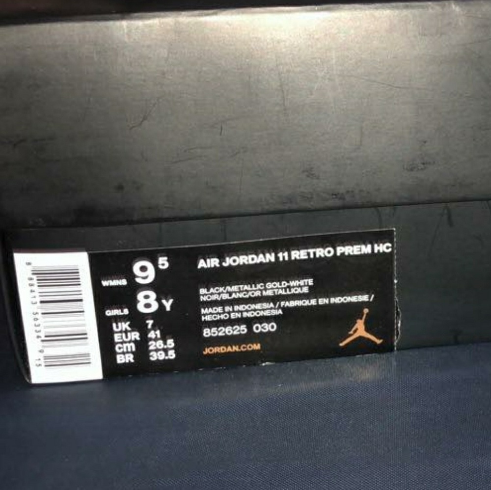 Air Jordan 11 Retro - Picture 5 of 6